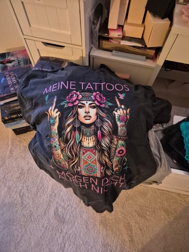 Customer photo review of Meine Tattoos mögen dich auch nicht – Oversized T-Shirt