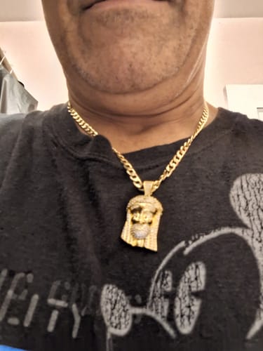 Customer photo review of Gold Micro Jesus Piece Pendant