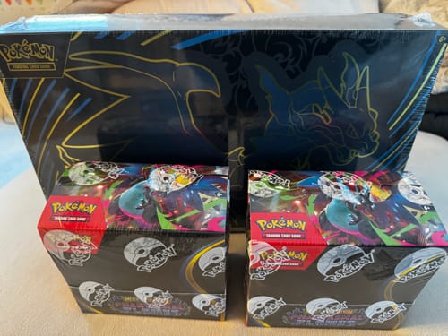 Customer photo review of Pokemon Phantasmal Flames Booster Box (Preorder 17th) LIMIT 6