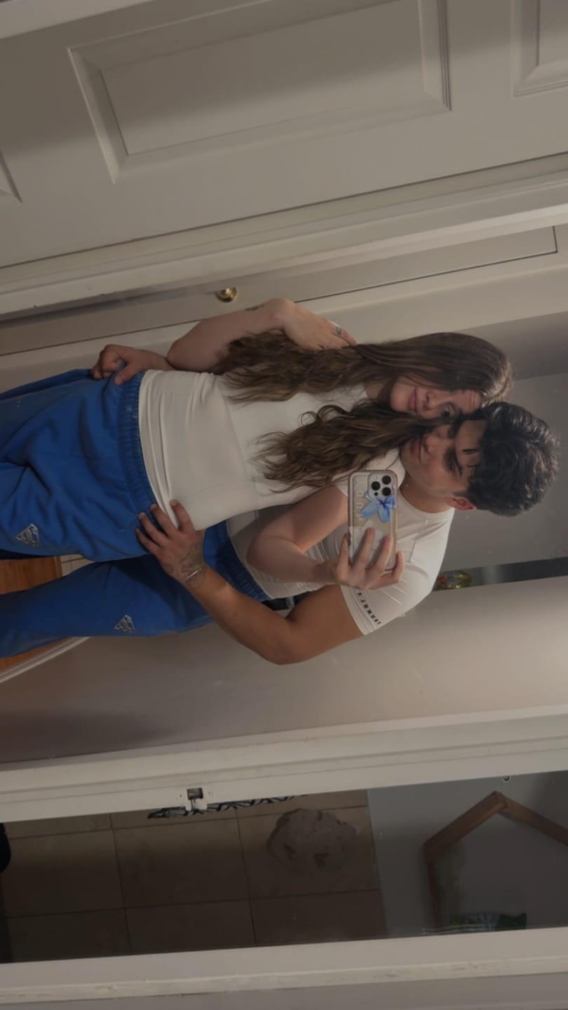 Customer photo review of 2032 - Superman Sweats