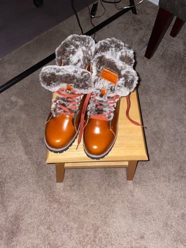 Customer photo review of Women's Vivian Boot