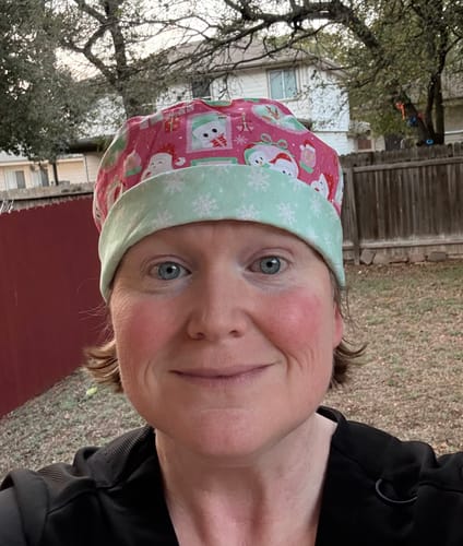 Customer photo review of Holly Boo