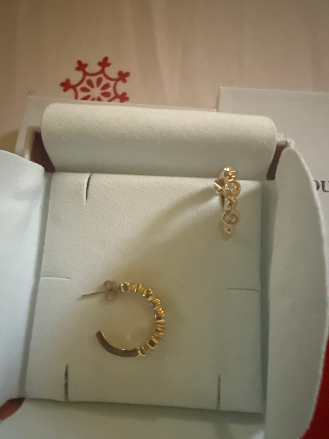 Customer photo review of Vintage Pearl Mini Studs