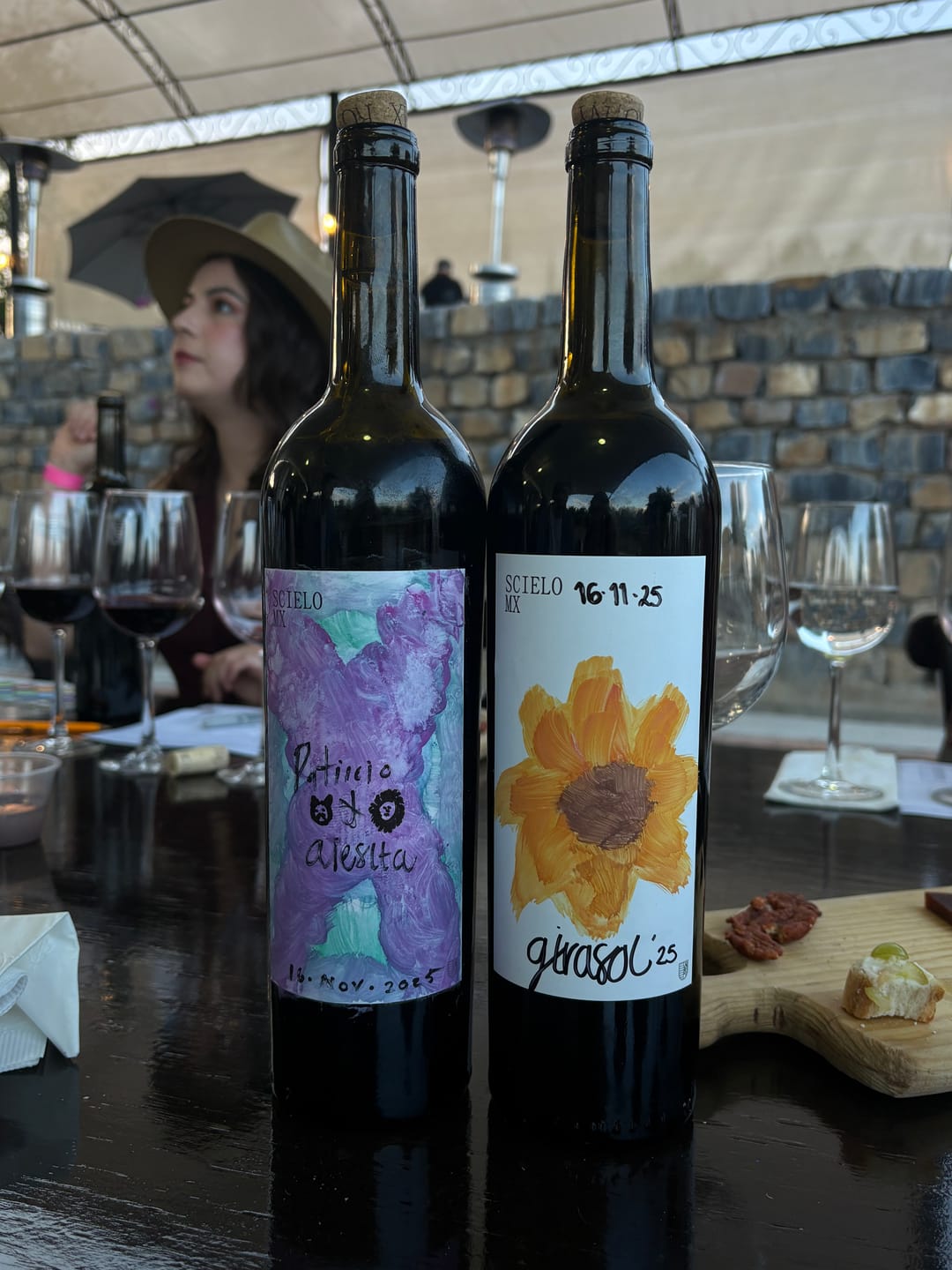 Customer photo review of Crea Tu Vino