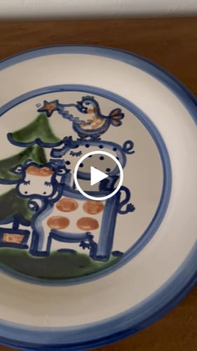 Customer video review of Seasonal Serving Plate - Animals Decorating the Christmas Tree