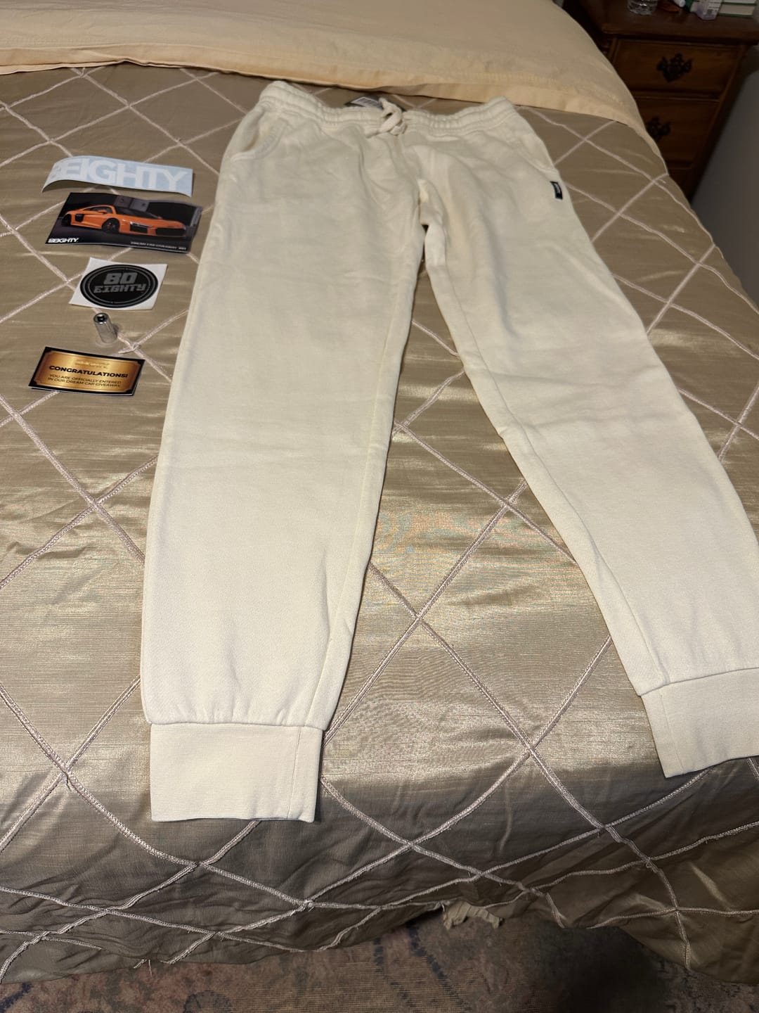Customer photo review of 80Eighty® Bone Women's Jogger
