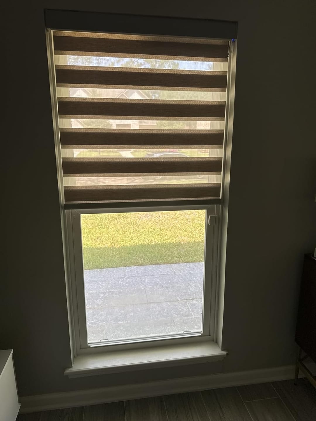 Customer photo review of Bringnox Motorized Zebra Roller Blinds 100% Blackout