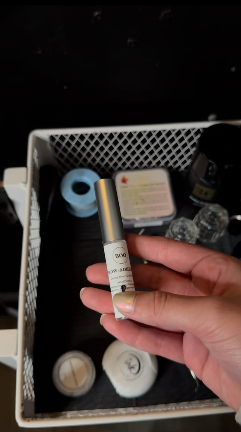 Customer photo review of Slow-Drying Lash Glue