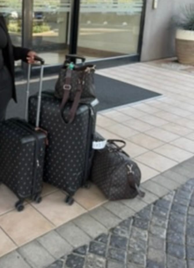 Customer photo review of Double Pack 55cm Carry-On