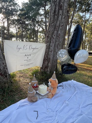 Hasret Ç. review of Kişiselleştirilebilir Doğum Günü Örtüsü (#47) image 1 out of 1