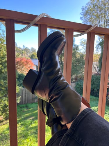 Customer photo review of Women's Shaylee Boot