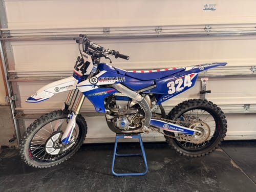 Customer photo review of Custom Seat Cover: 2022 Yamaha YZ450F