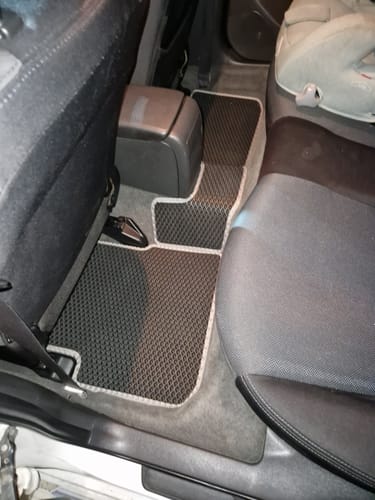 Customer photo review of Dywaniki samochodowe na zamówienie - Przód i tył