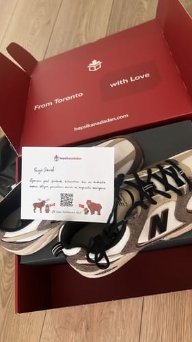 Customer photo review of New Balance 530 Dark Mushroom/Incense/Linen MR530SNC