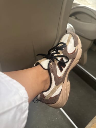 Customer photo review of New Balance 530 Dark Mushroom/Incense/Linen MR530SNC