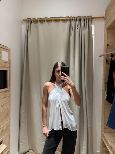 Customer photo review of Top Cruzado Ecru