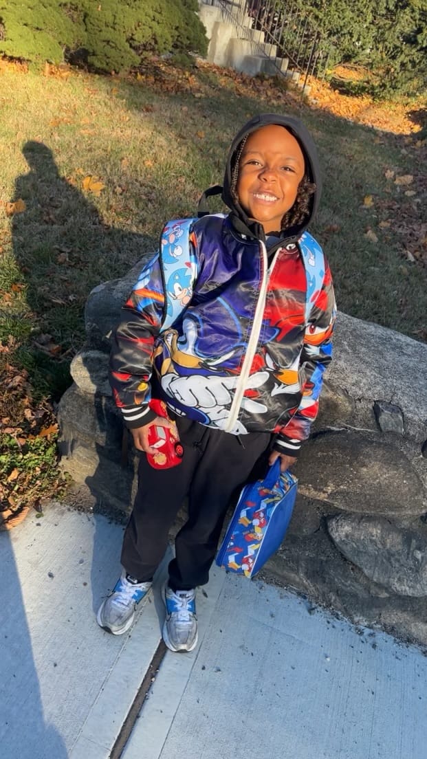 Customer photo review of Kids Sonic V Shadow Bomber