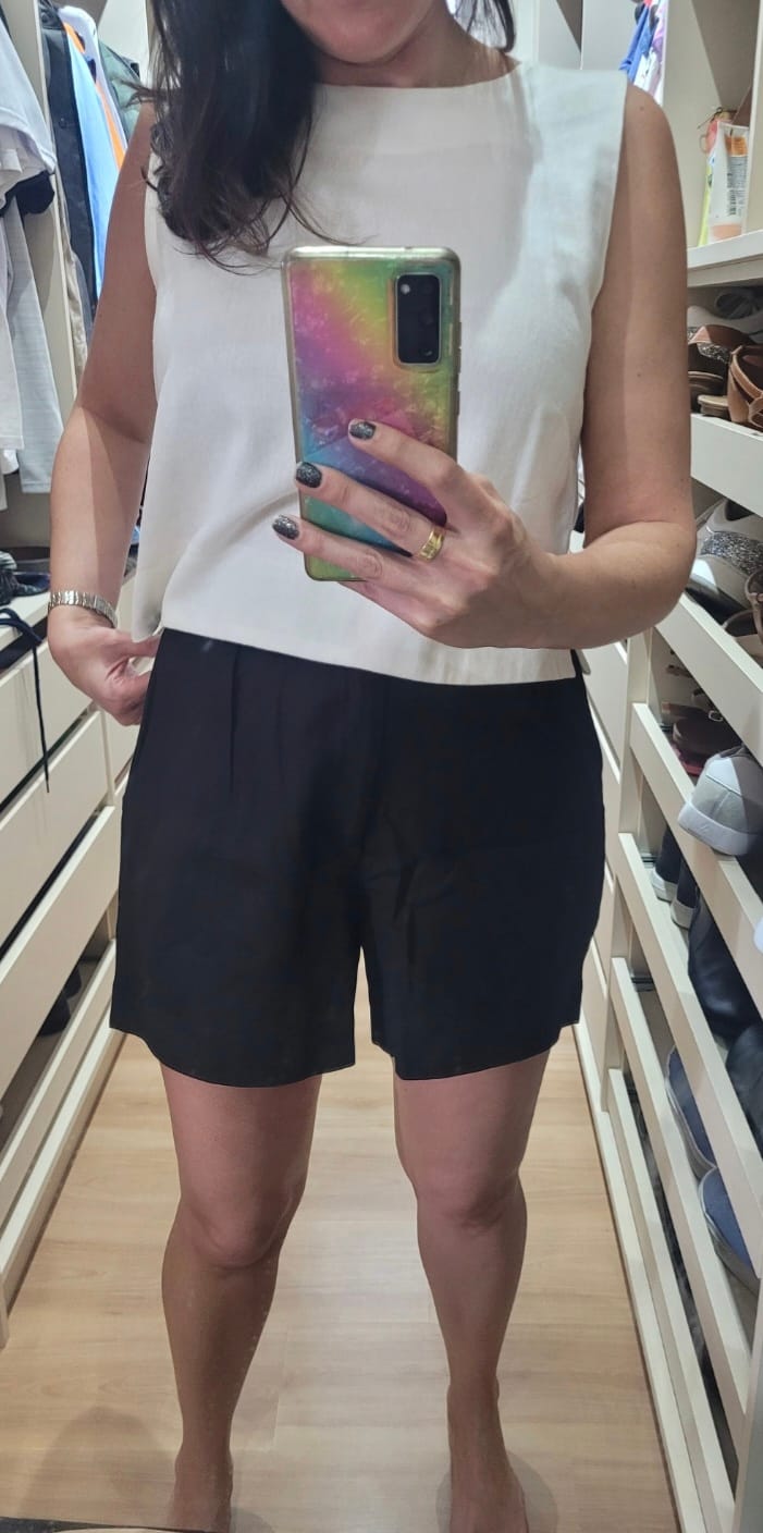 Customer photo review of Shorts Angico Preto