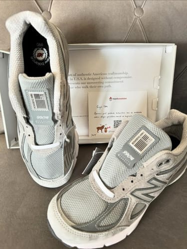 Customer photo review of New Balance Made in USA 990v4 Core Grey with Silver U990GR4