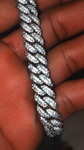 Customer photo review of Iced Out Cuban Chain 10MM (White Gold)