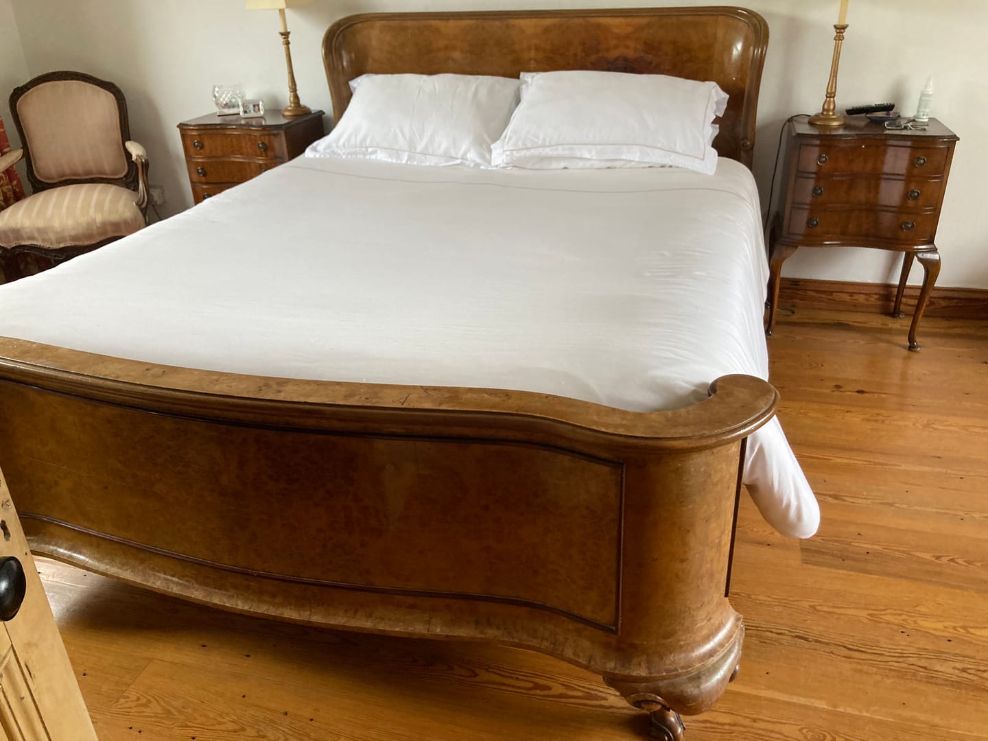 Customer photo review of The Oxford Collection Pillowcase Set