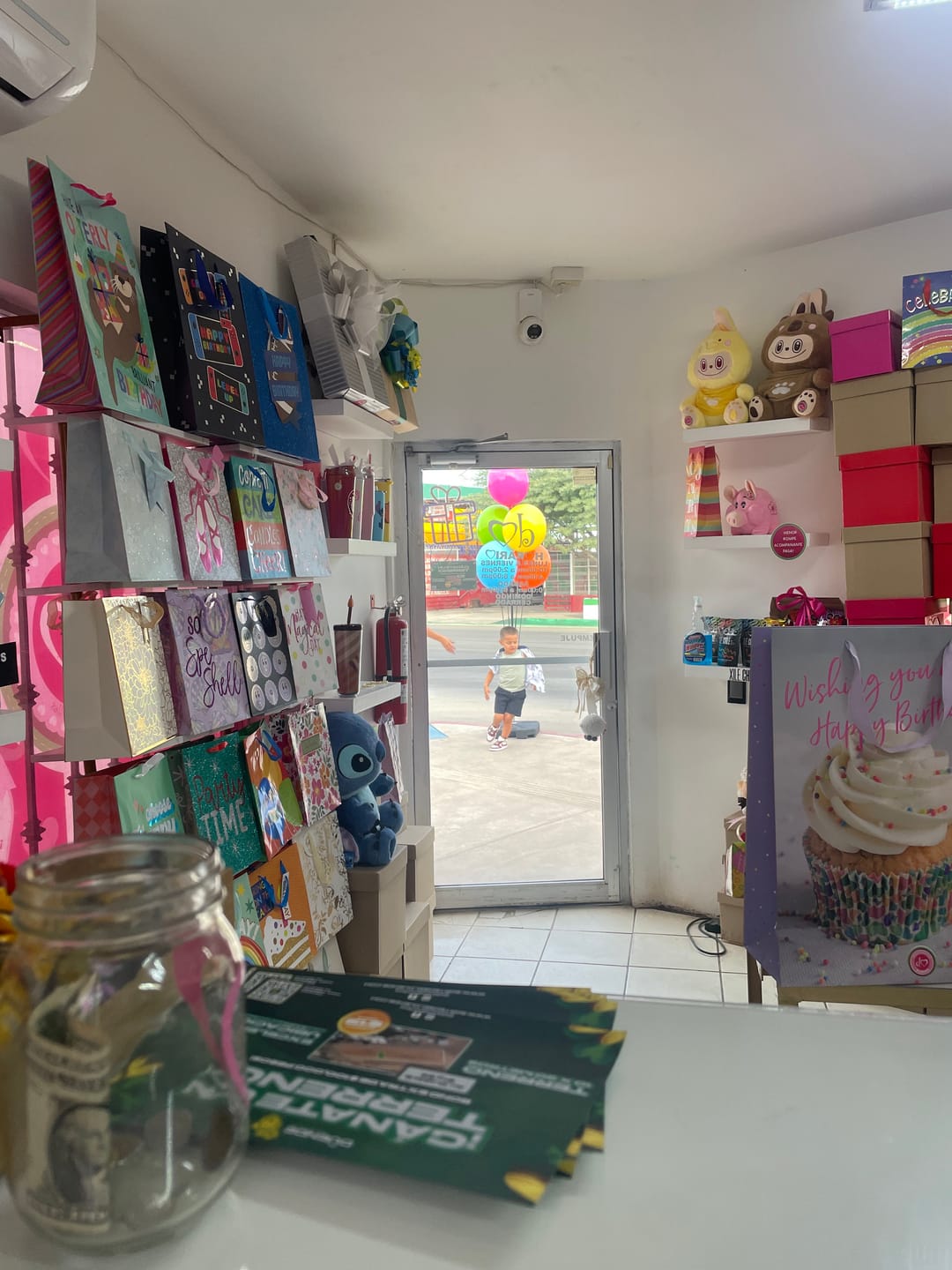 Customer photo review of Pink BalloonBobber®