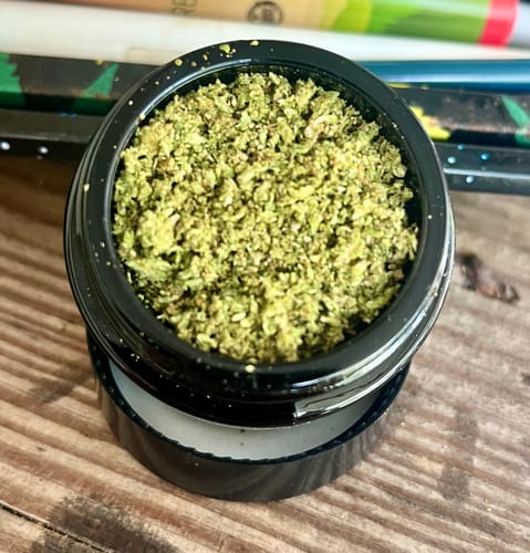 Customer photo review of Green Crack - 28 Grams Littles - Sativa