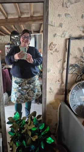 Customer photo review of Jupe Maya - Jacquard Fleurs de givre