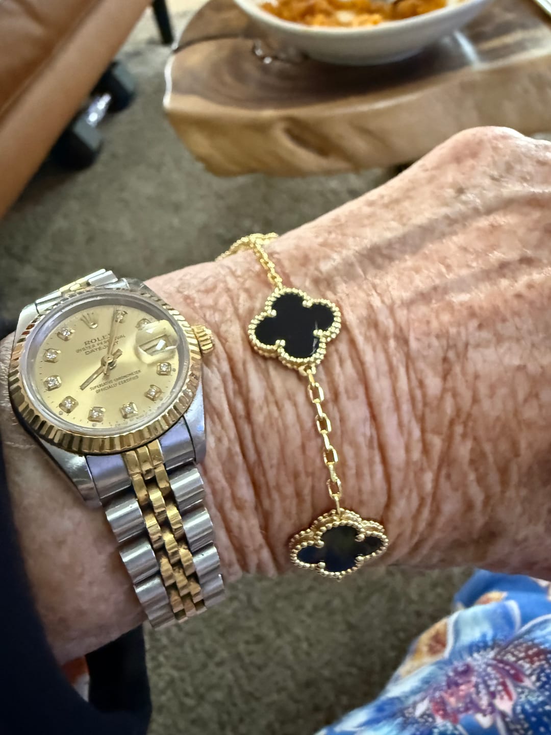Customer photo review of 925 Silver, Lucky Clover Leaf Bracelet, 18K Gold Plated