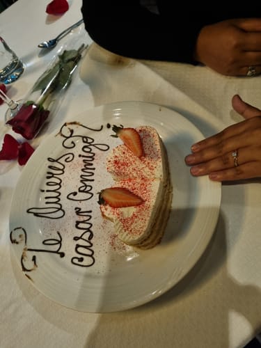 Customer photo review of Cena Romántica Buen Mes