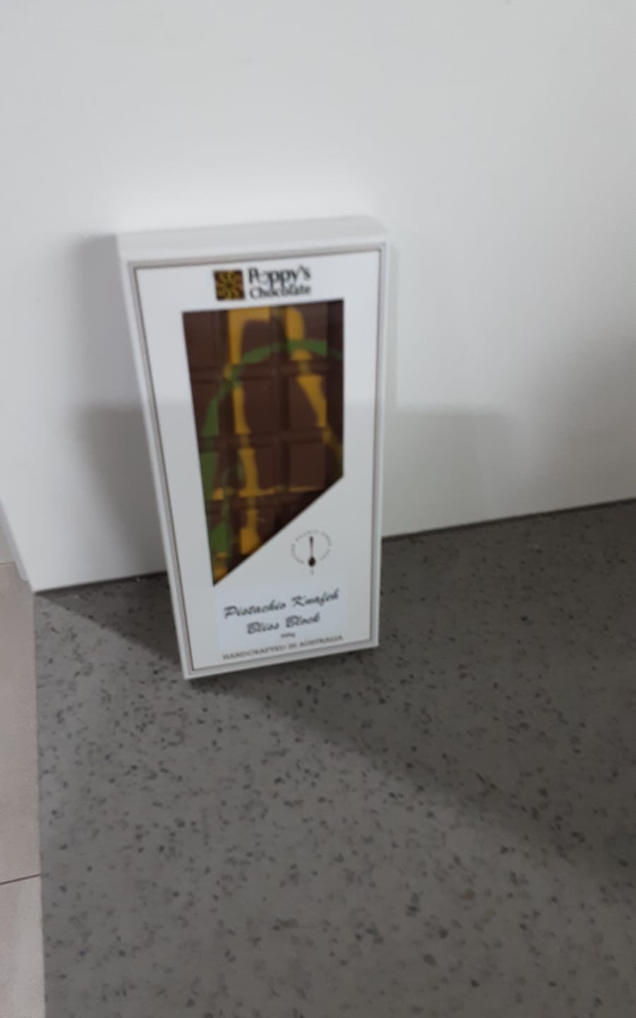 Customer photo review of Pistachio Knafeh Bliss Block - Viral Dubai Chocolate Bar 200g