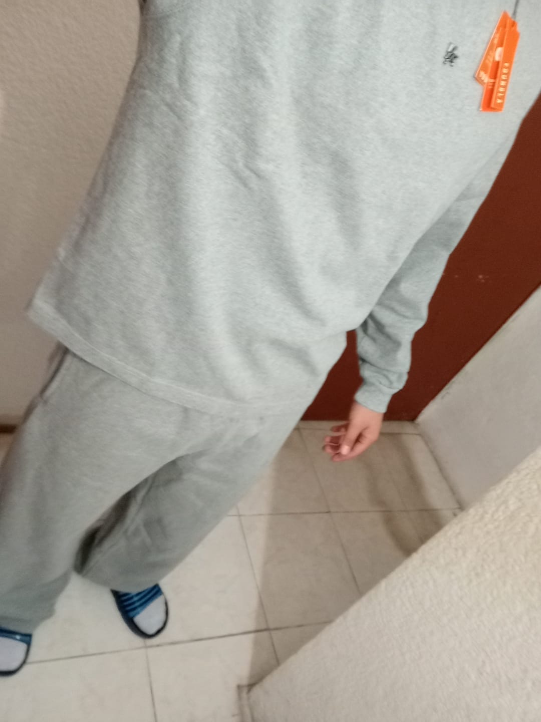 Customer photo review of 8001 - Elevated Essentials - Longsleeves