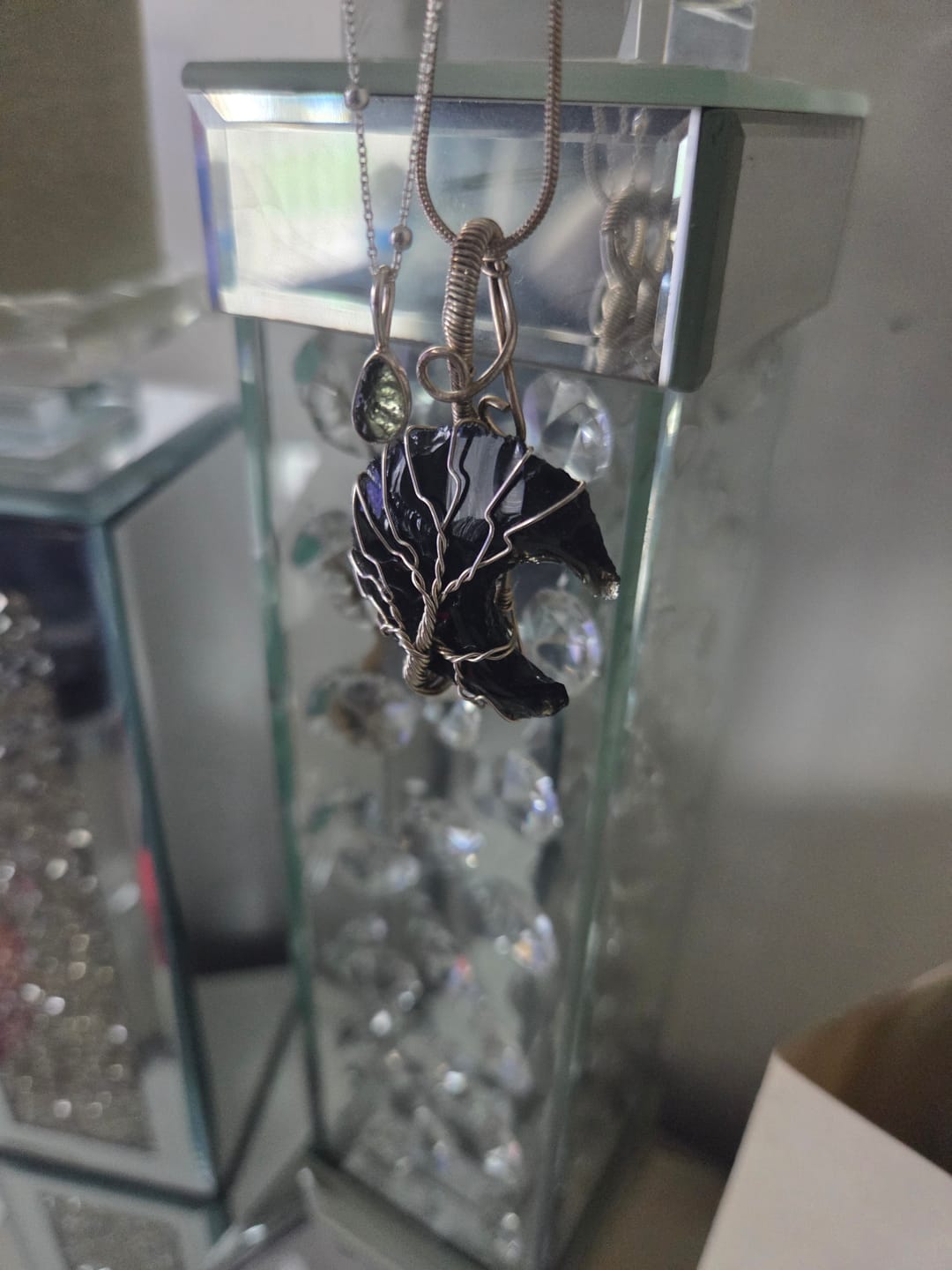 Customer photo review of Moldavite - Mini necklace pendant