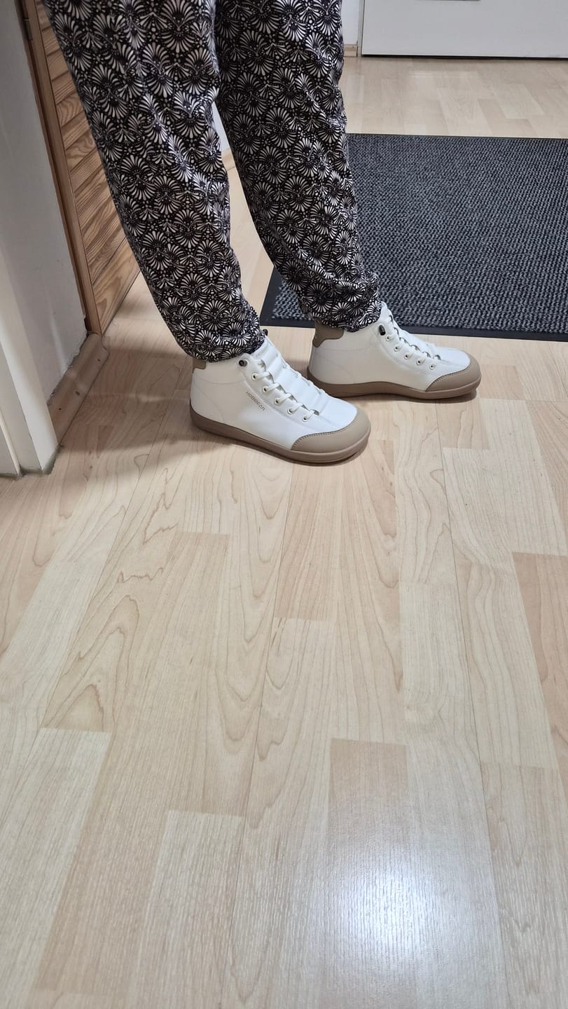 Customer photo review of Yew - Barfußschuhe