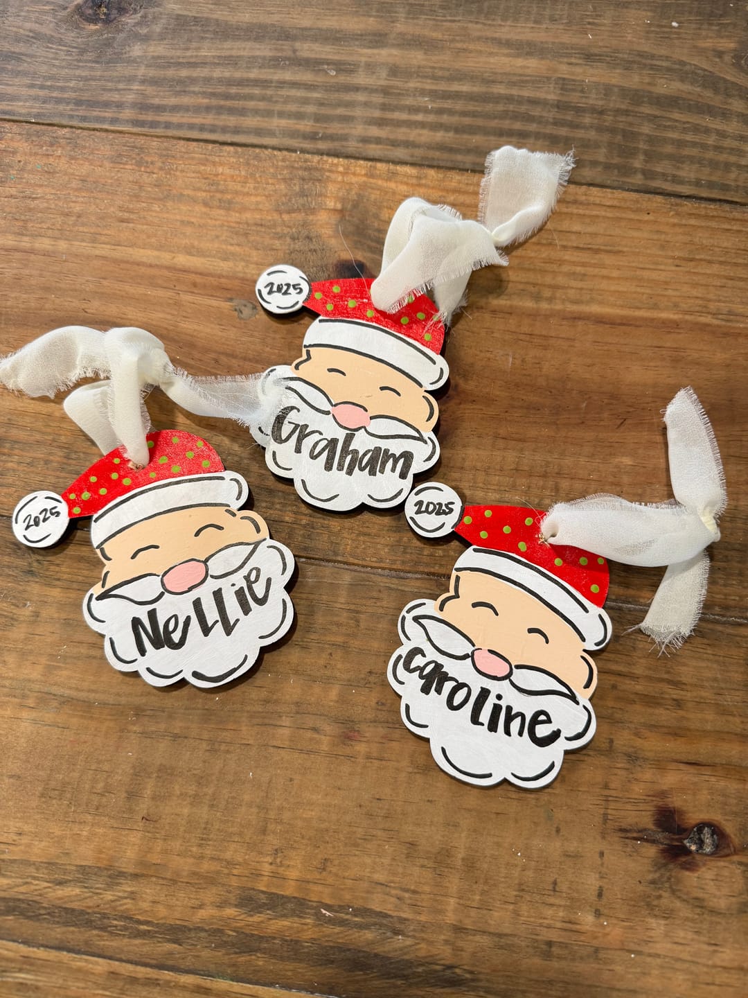 Customer photo review of Unfinished Wood Santa Head Shape - Craft - up to 46" DIY
