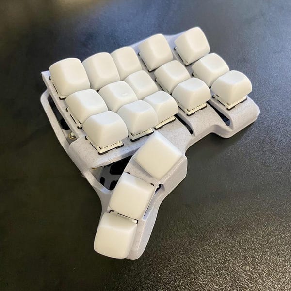 Customer photo review of DES Keycap Set