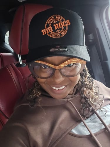 Customer photo review of 24 Richardson 112 Snapback Trucker Caps