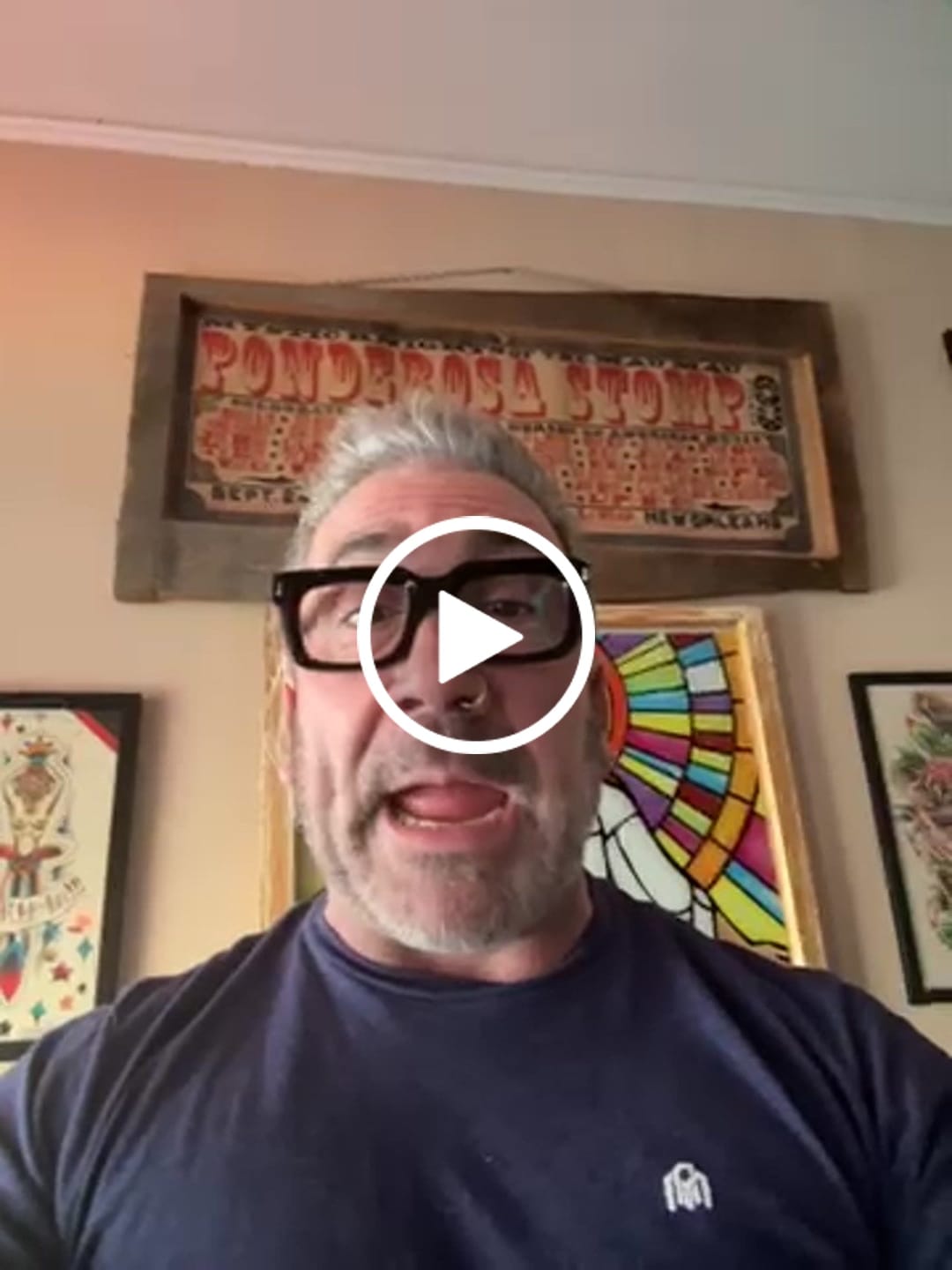 Customer video review of Dashiell O