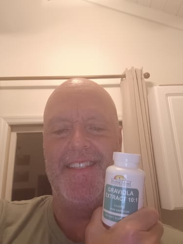 Customer photo review of Rare Sour Sop Capsules (Graviola)