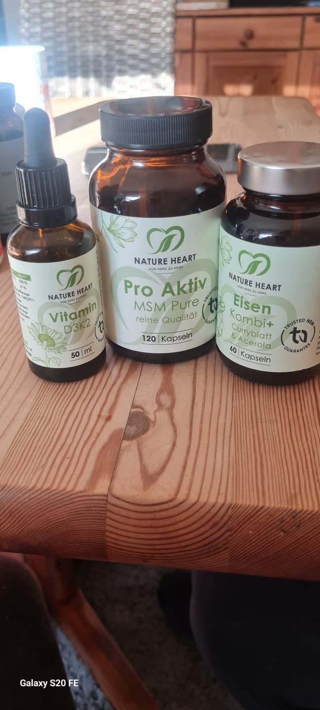 Customer photo review of Beauty Bundle | by Izzy Weissgerber
