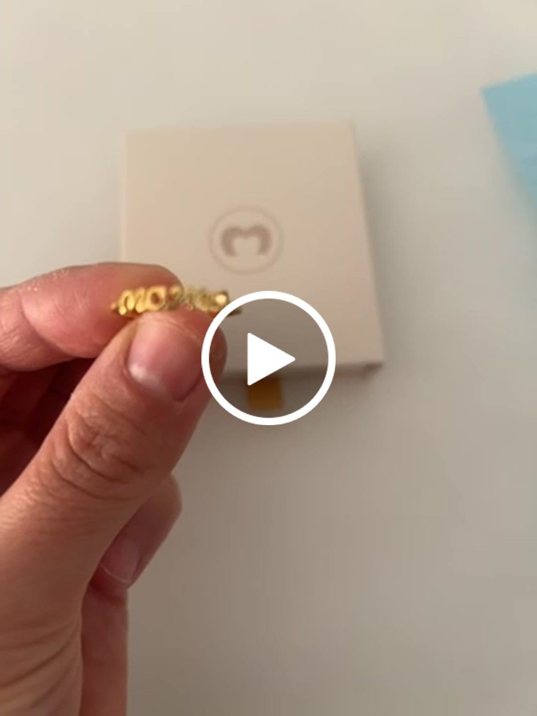Customer video review of Anillo Mama Ring