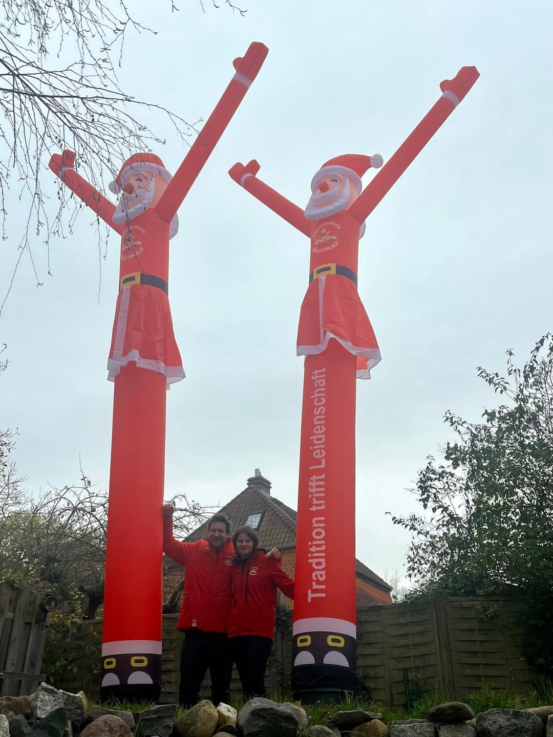 Customer photo review of Skydancer Santa Claus