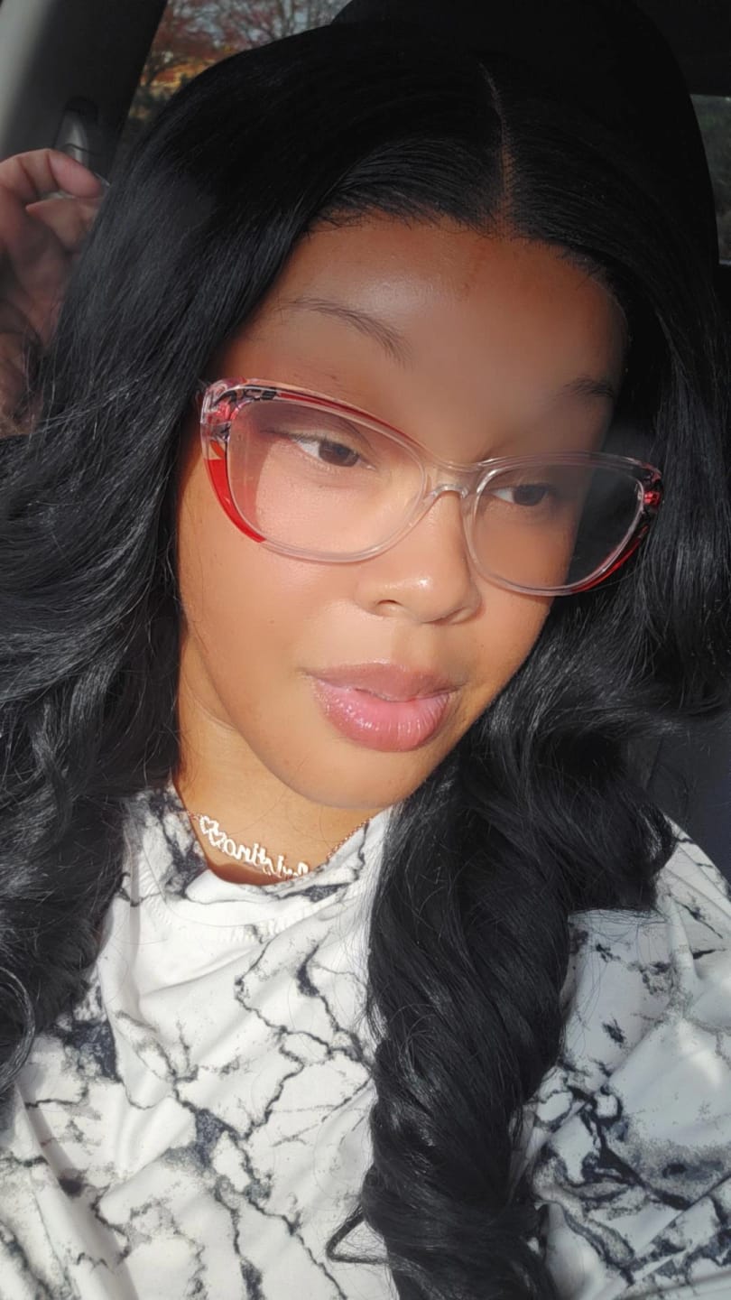 Customer photo review of Sensationnel 360 Butta Lace Glueless Hand-Tied HD Lace Front Wig - BUTTA 360 UNIT 5
