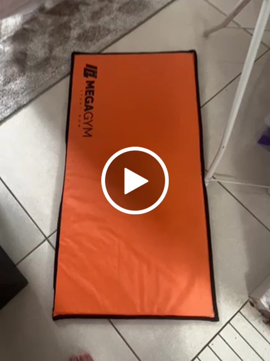 Customer video review of Colchonete De Academia 90x45x2 Para Treino Pilates Funcional