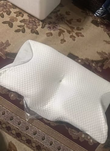 Customer photo review of The Pillow That Silences Snoring—By Fixing Your Sleep Posture