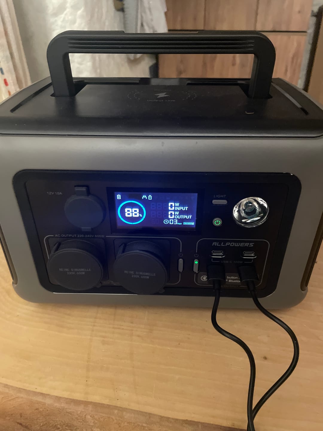 Customer photo review of ALLPOWERS 600W Générateur Solaire R600 avec PV140W