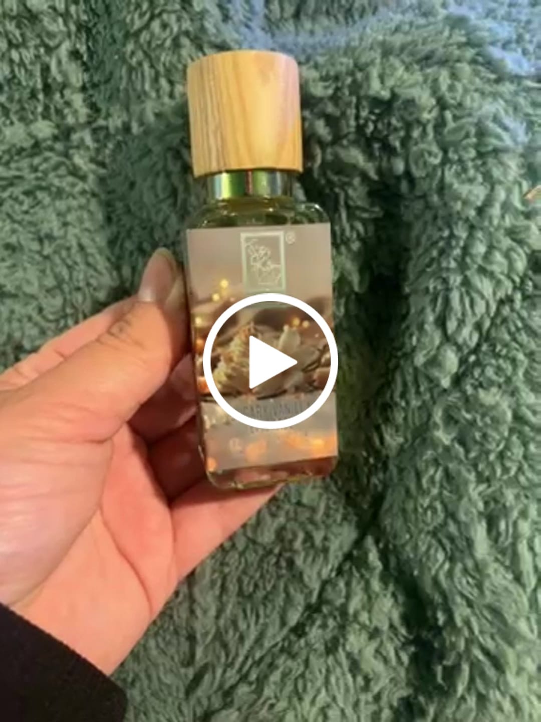 Customer video review of Sugary Vanilla Embrace