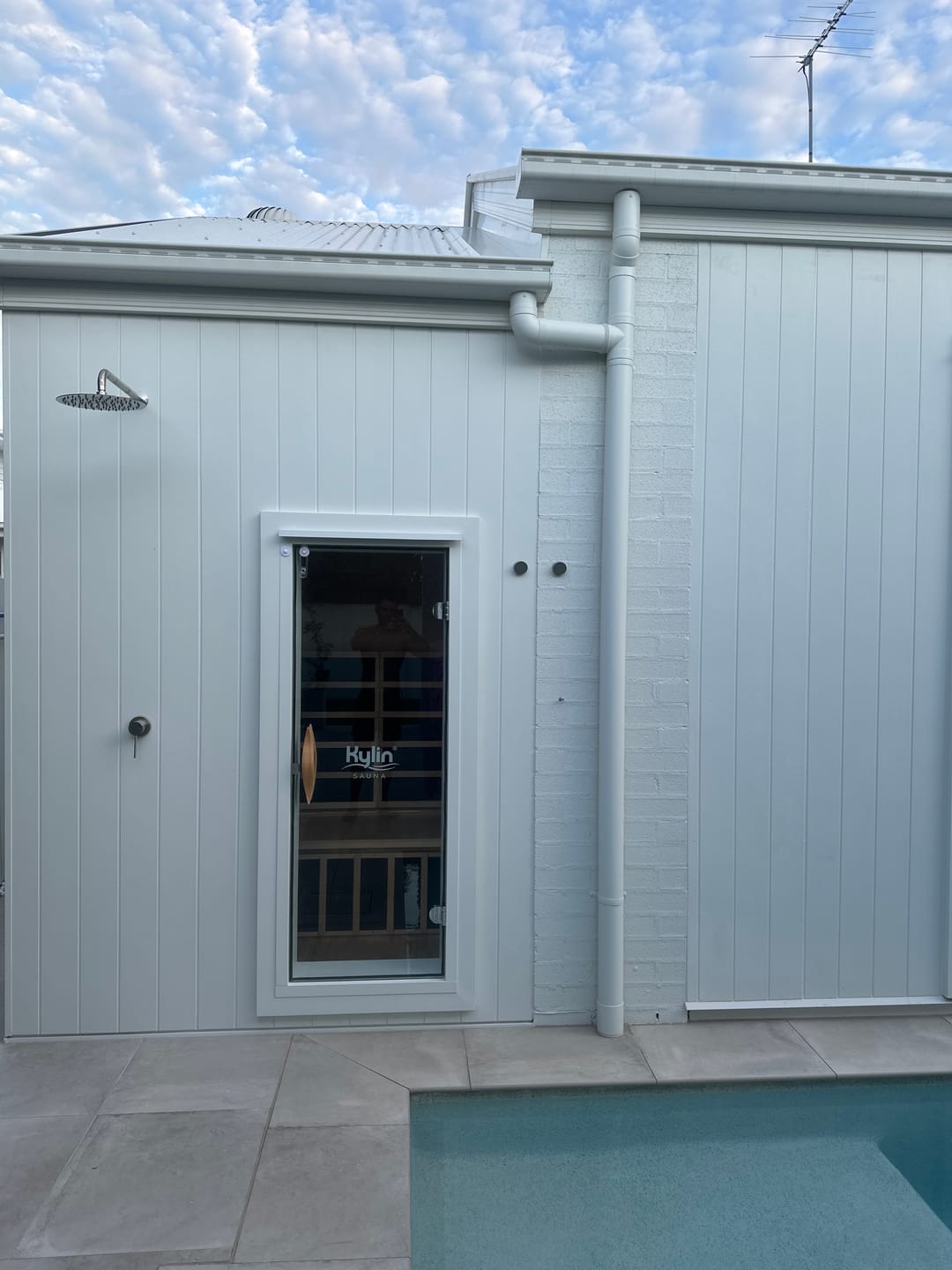 Customer photo review of Kylin Low EMF Premium Carbon Far Infrared Sauna 2 people - K8202