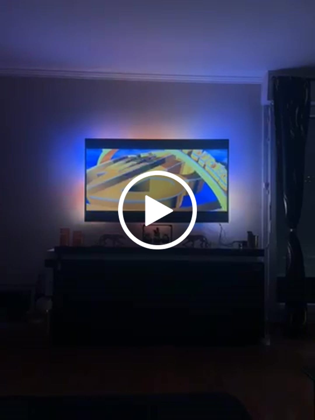 Customer video review of Hubaura Sync Box