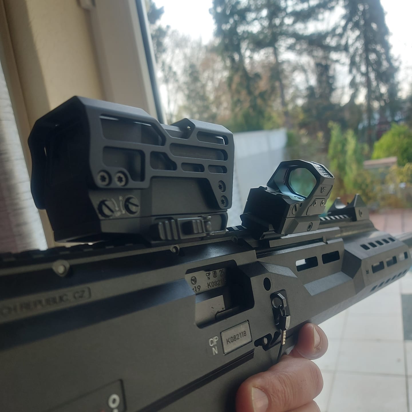 Customer photo review of Vector Optics SCRD-SM64 Frenzy-X 1x19x26 MRS GenII Solar Power Multi-Reticle